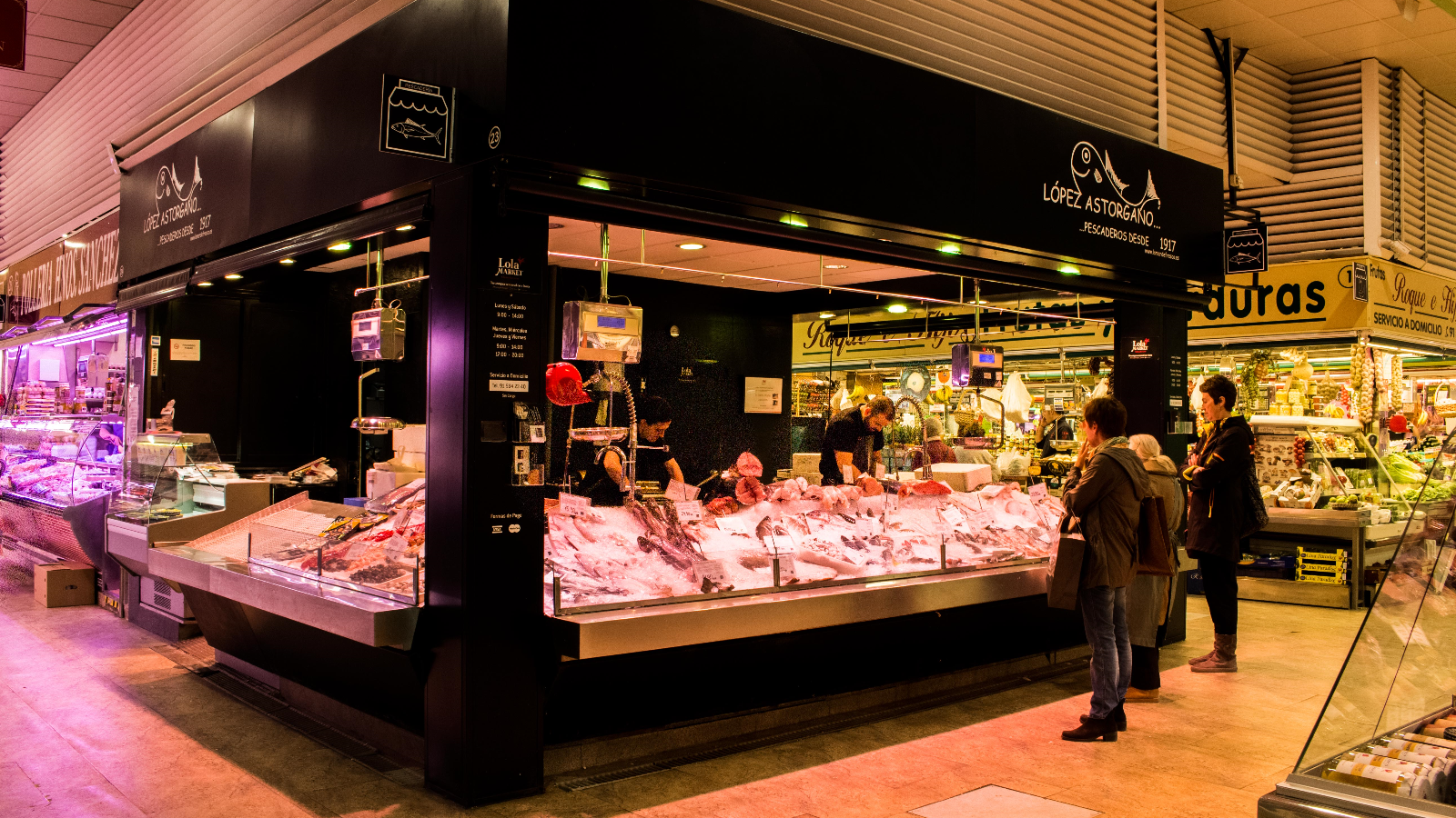 Pescados y mariscos seleccionados cuidadosamente