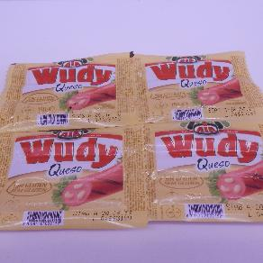 SALCHICAS  WUDY  QUESO   ( producto  cocido )     peso  1,50  gr.  producto de 1ª calidad
